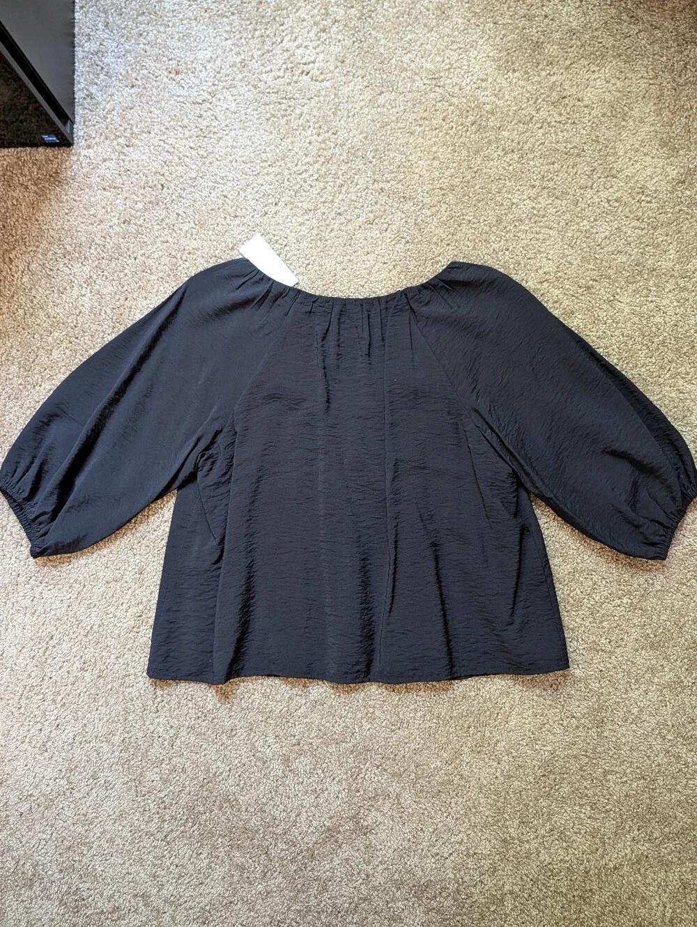 Abercrombie & Fitch Black Textured Puff Sleeve V-Neck Blouse